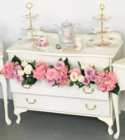 Vintage Cake Table