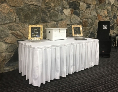 Gold frames with stands