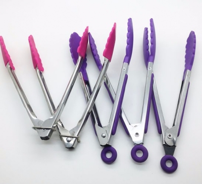 Assorted tongs for lolly bar