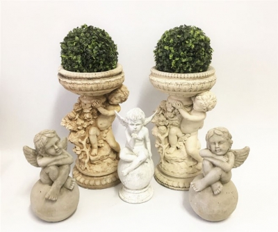 Assorted stone cherubs