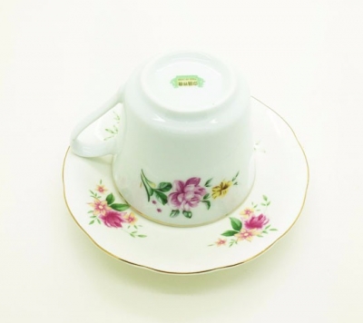 Cup and saucer set $2.50 set